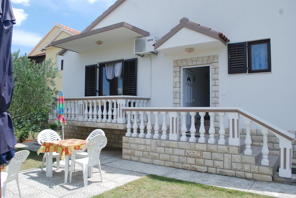 Apartment Mirjana Bibinje Exterior photo